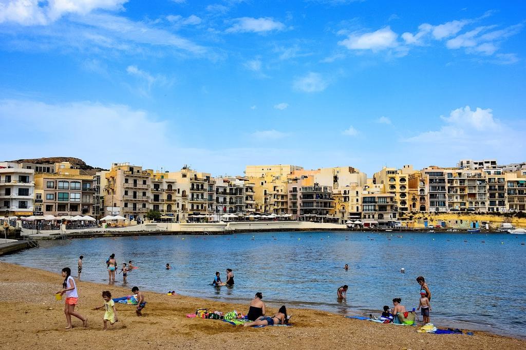 Bellavista - Comfortable Seafront Apartment With Central Heating - 3 Bedrooms, 2 Bathrooms マルサルフォーン エクステリア 写真